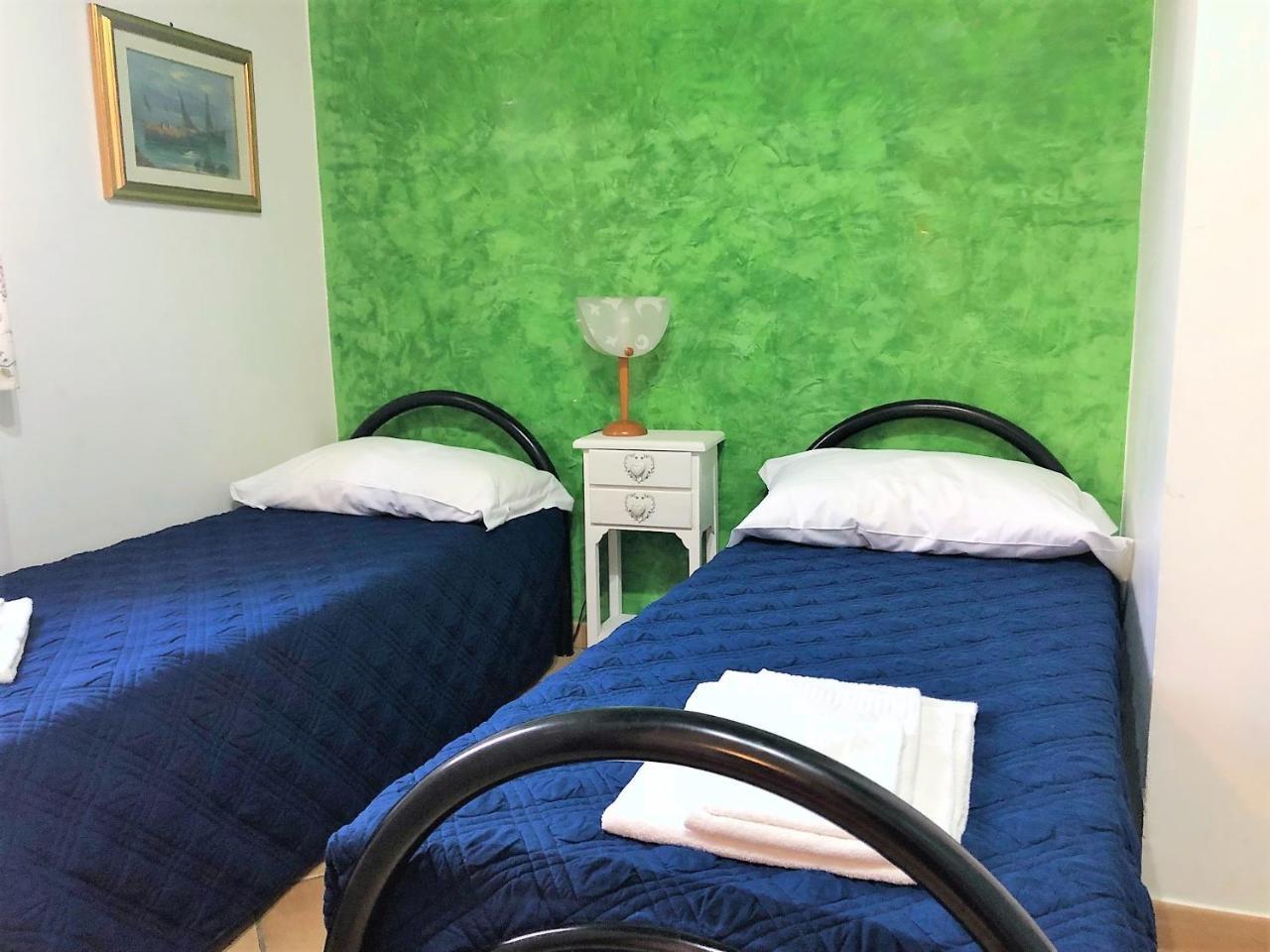 Case Vacanze " Il Duomo" Napoli מראה חיצוני תמונה