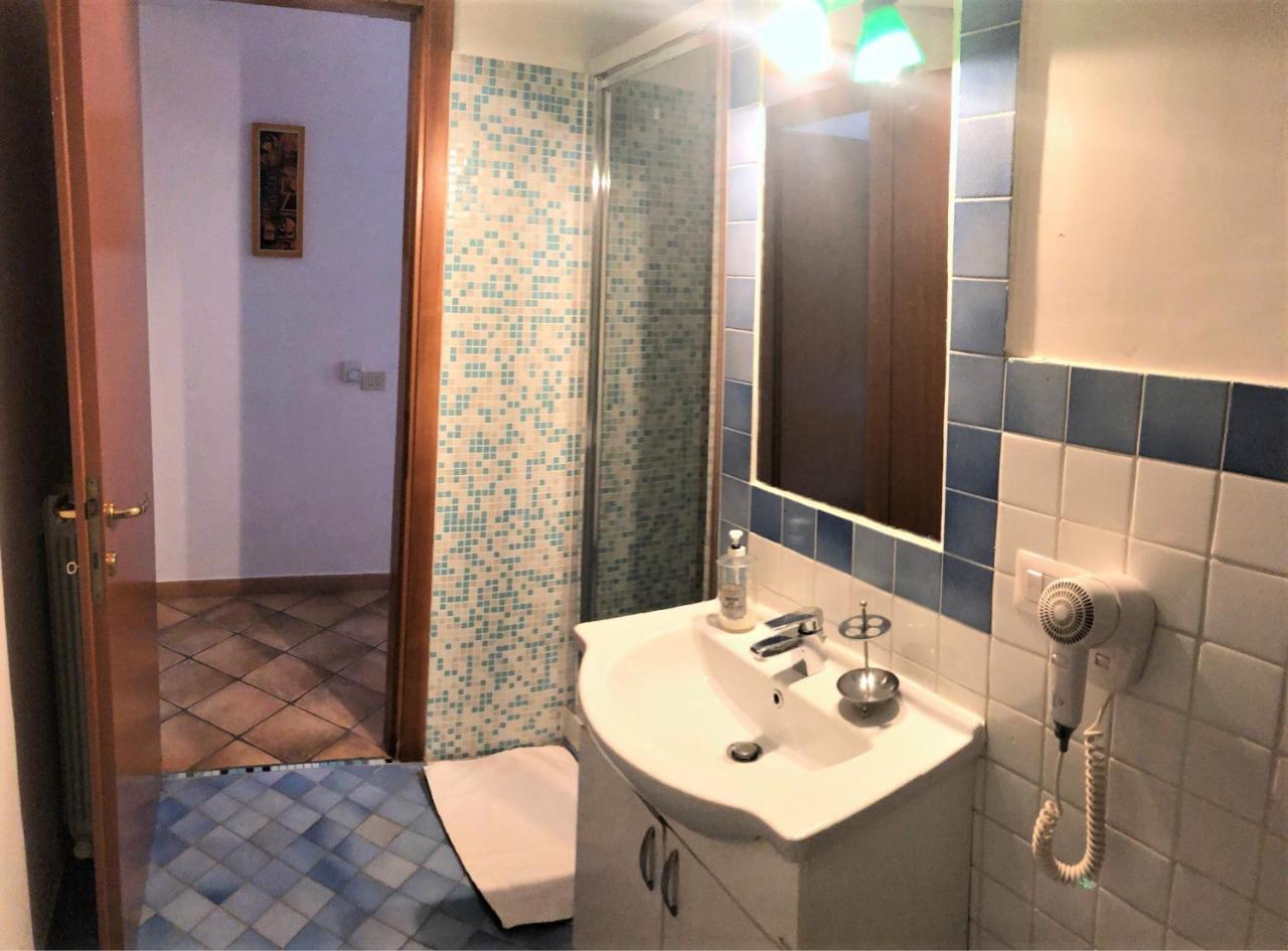 Case Vacanze " Il Duomo" Napoli מראה חיצוני תמונה