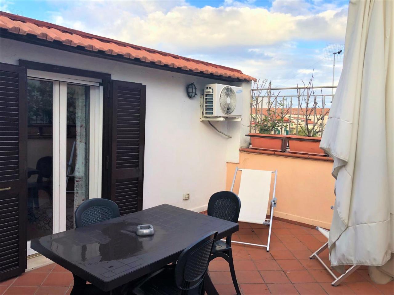 Case Vacanze " Il Duomo" Napoli מראה חיצוני תמונה