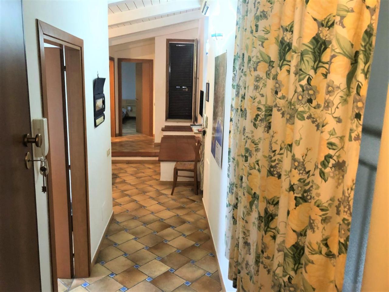Case Vacanze " Il Duomo" Napoli מראה חיצוני תמונה